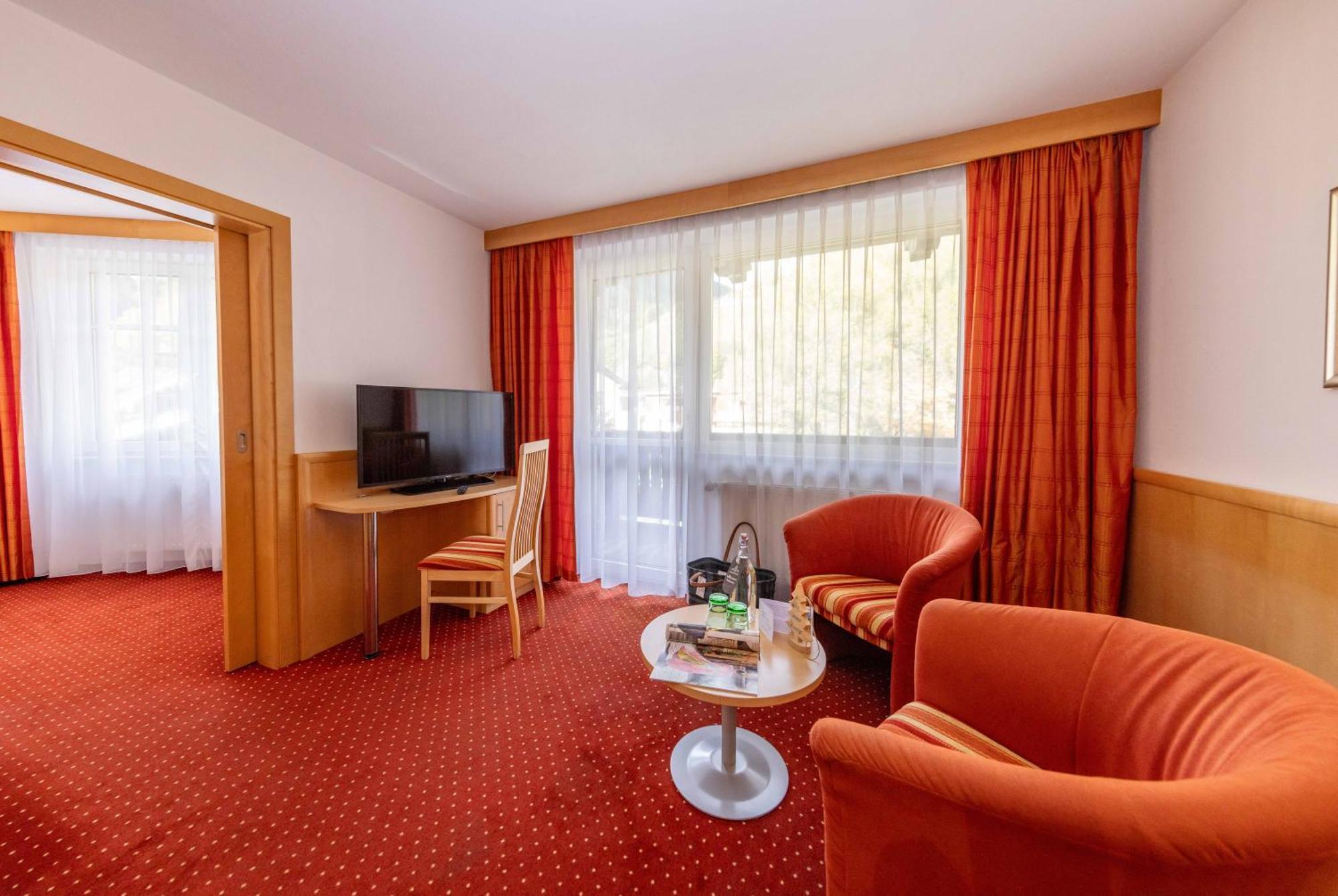 Der Schuetthof Hotel Zell am See Exterior photo