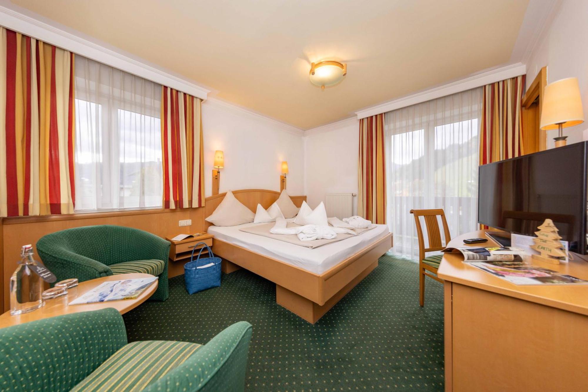 Der Schuetthof Hotel Zell am See Exterior photo